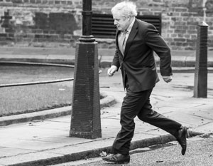 Борис Джонсон бежит …