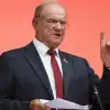 Призрак 'семибанкирщины': Финансовая олигархия села в лужу, атакуя КПРФ в стиле 90-х (На фото: глава КПРФ Геннадий Зюганов (Фото: Павел Селезнев/ТАСС)) На фото: глава КПРФ …