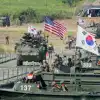 По пути позднего СССР: Трамп разбрасывается союзниками США (AP / Lee Jin-man) AP / Lee Jin-man