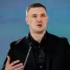 Кто вы, мистер Фёдоров? Бывший министр обороны повторяет судьбу Зеленского (REUTERS / Alina Smutko) REUTERS / Alina Smutko