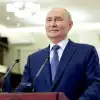 Путин открыл новые школы, Зеленский пообещал наказать за склад. Итоги (POOL / Президент РФ Владимир Путин посетил Московский педагогический госуниверситет) POOL / Президент РФ …