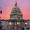 Конгрессмены просят Пентагон о помощи Киеву и угрожают Трампу. Хроник (AP / J. Scott Applewhite / Здание Капитолия в Вашингтоне) AP / J. Scott Applew…