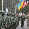 Двуличная сверхдержава США (Украинско-американские командно-штабные учения Фиарлес Гардиан — 2015 во Львовской области | © AP Ph…) Украинско-американск…