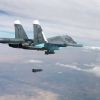 Британские СМИ увидели в новой российской авиабомбе 'сигнал агрессии' (Истребитель-бомбардировщик Су-34 во время нанесения авиаударов. Архивное фото) Истребитель-бомбарди…