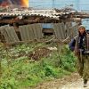 Вторжение в Дагестан: приговор, который боевики вынесли сами себе (Военнослужащий МВД Дагестана ищет оставшихся исламских боевиков в дагестанском селе Карамахи. 16 сен…) Военнослужащий МВД Д…
