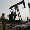 Россия отобьет у США сирийскую нефть (На фото: добыча нефти в Сирии (Фото: AP/TASS)) На фото: добыча нефт…
