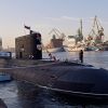 Forbes: новейшая российская ПЛ не похожа ни на одну американскую лодку (Дизель-электрическую подлодку Петропавловск-Камчатский передали ВМФ России | © РИА Новости, Алексей Даничев) Дизель-электрическую…