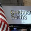 Goldman Sachs планирует делать деньги на женщинах (Логотип Goldman Sachs на Нью-Йоркской фондовой биржи | © REUTERS / Brendan McDermid/File Photo) Логотип Goldman Sach…