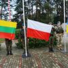 Вашингтон берет 'Троеморье' под своё крыло (Вашингтон берет Троеморье под своё крыло) Вашингтон берет Трое…