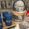 Америка планирует вести войну с Россией за российские деньги (Америка планирует ввести войну с Россией за российские деньги) Америка планирует вв…