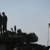 Никто не уклонится: на Украине усиливают мобилизацию (Пресс-служба президента Украины / Вооруженным силам Украины передана 141 единица военной техники) Пресс-служба президе…